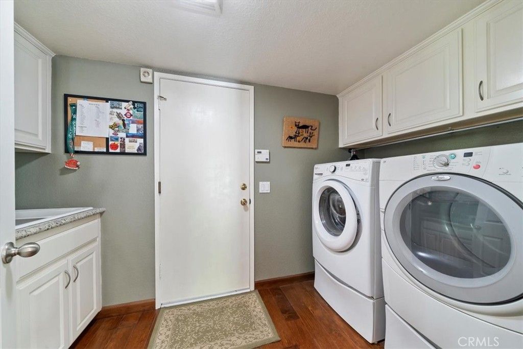 Image 16 of property listing at 16701 Lake Knoll Parkway, Riverside, CA 92503