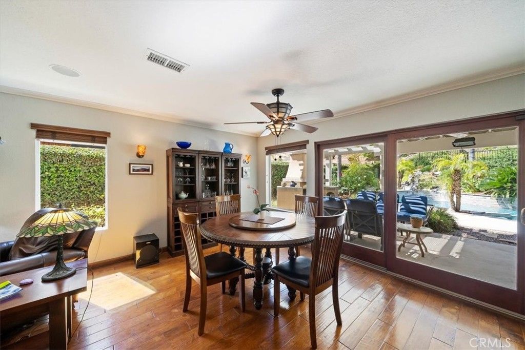 Image 20 of property listing at 16701 Lake Knoll Parkway, Riverside, CA 92503