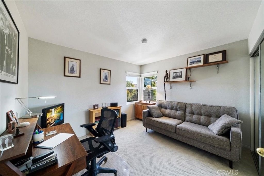 Image 37 of property listing at 16701 Lake Knoll Parkway, Riverside, CA 92503