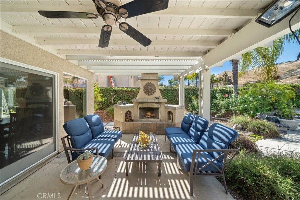 Image 52 of property listing at 16701 Lake Knoll Parkway, Riverside, CA 92503