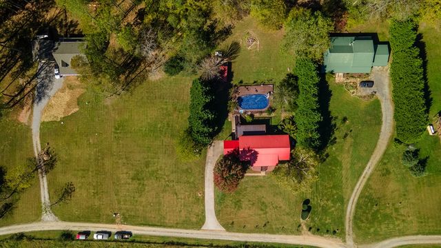 32 Mountain Meadows Drive, Hayesville, NC 28904