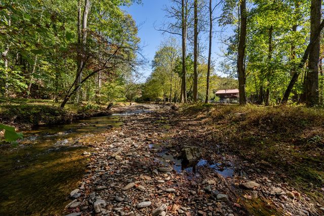 32 Mountain Meadows Drive, Hayesville, NC 28904