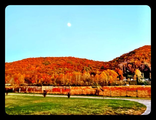 32 Mountain Meadows Drive, Hayesville, NC 28904