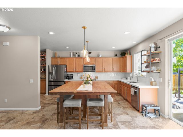 5352 Sw Sequoia Dr, Tualatin, OR 97062