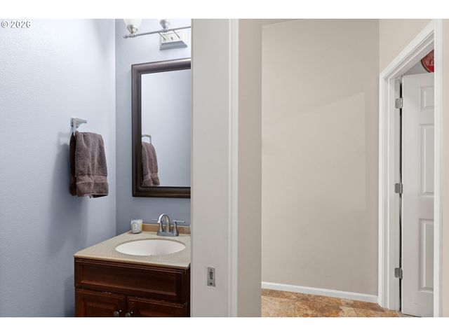 5352 Sw Sequoia Dr, Tualatin, OR 97062