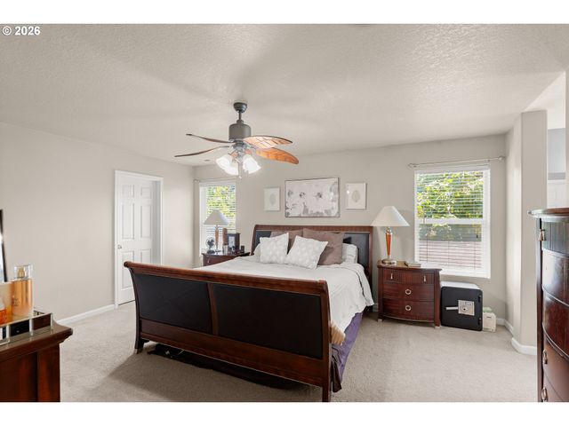 5352 Sw Sequoia Dr, Tualatin, OR 97062