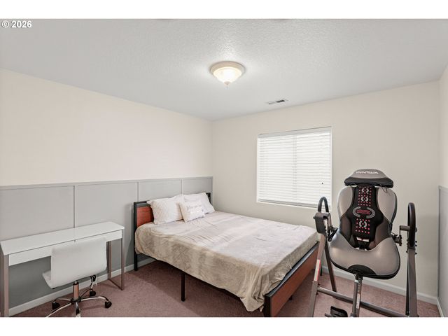 5352 Sw Sequoia Dr, Tualatin, OR 97062