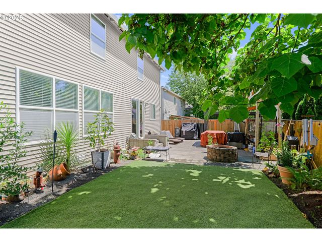 5352 Sw Sequoia Dr, Tualatin, OR 97062