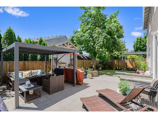 5352 Sw Sequoia Dr, Tualatin, OR 97062