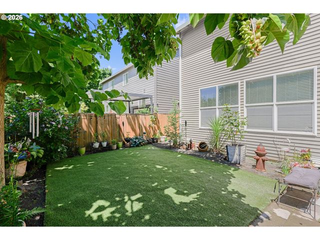 5352 Sw Sequoia Dr, Tualatin, OR 97062