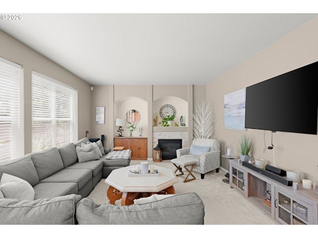 5352 Sw Sequoia Dr, Tualatin, OR 97062