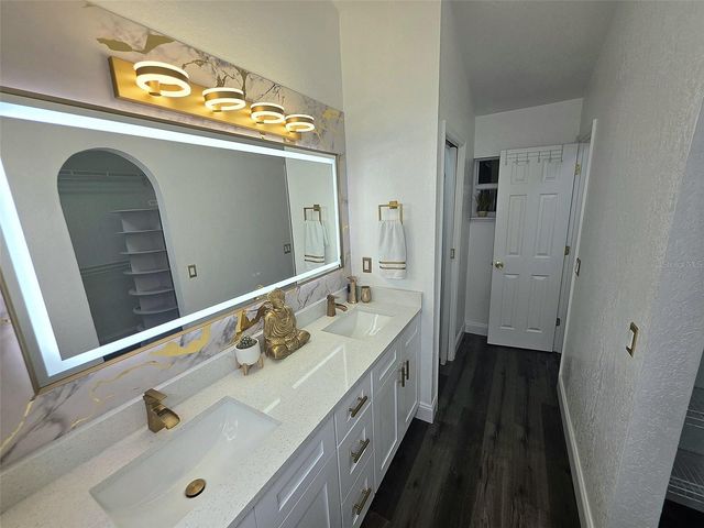 24921 RAVELLO STREET, Land O Lakes, FL 34639