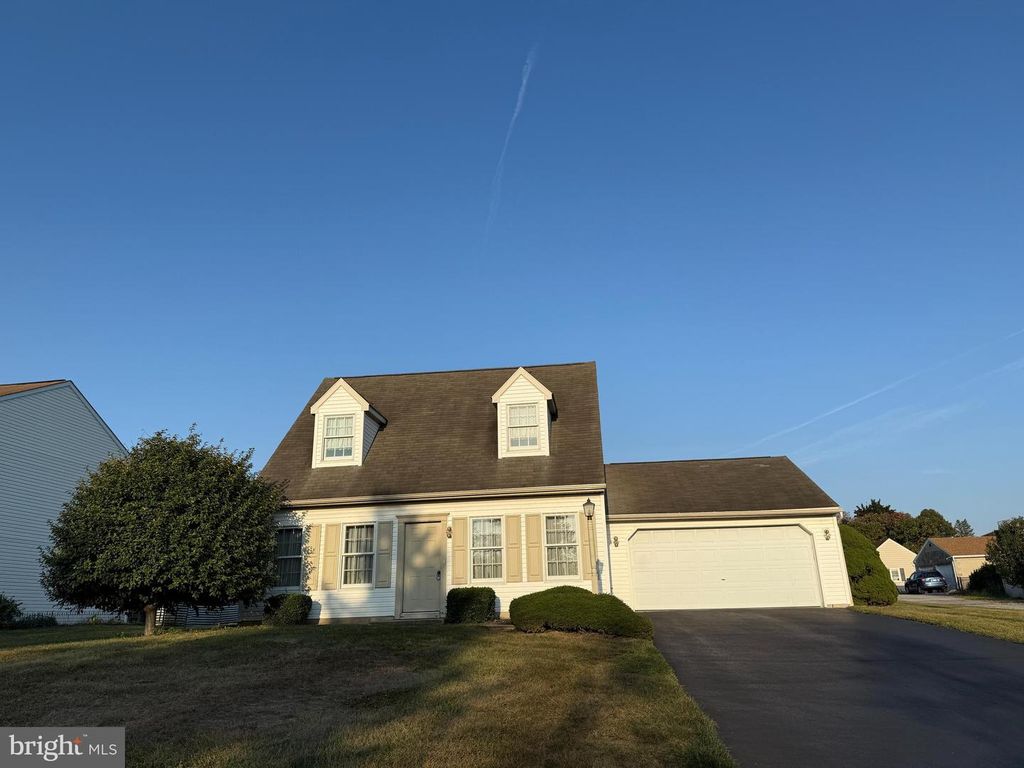 50 ALLIANCE AVE, York, PA 17406