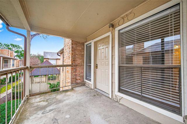 2100 Wilcrest Drive 225, Houston, TX 77042