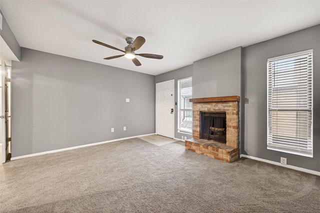 2100 Wilcrest Drive 225, Houston, TX 77042