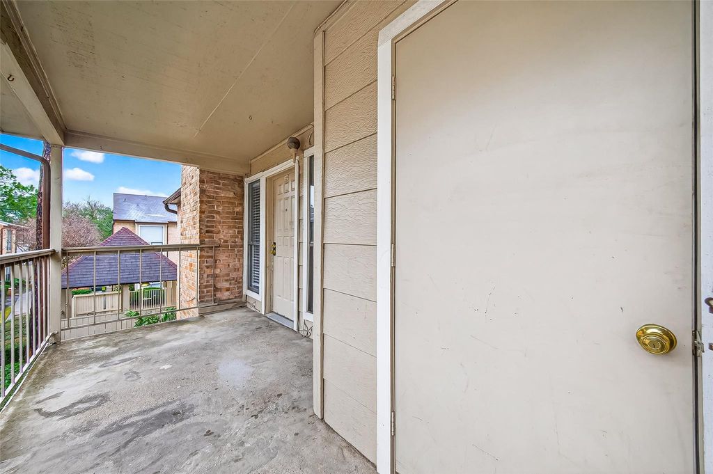 2100 Wilcrest Drive 225, Houston, TX 77042