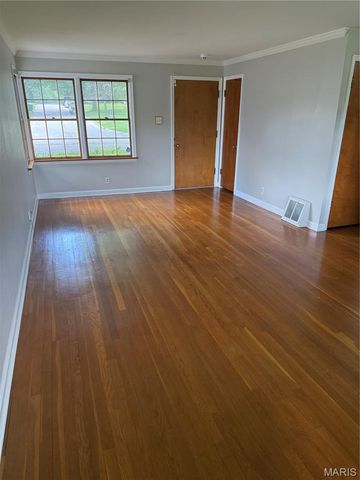 10335 Ewell Drive, Bellefontaine Nghbrs, MO 63137