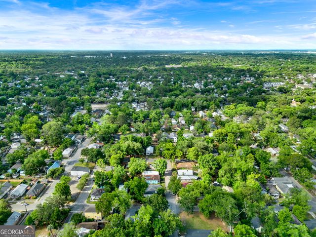 1701 Grove Street, Savannah, GA 31401