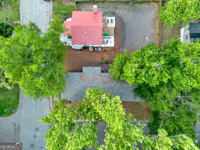 1701 Grove Street, Savannah, GA 31401
