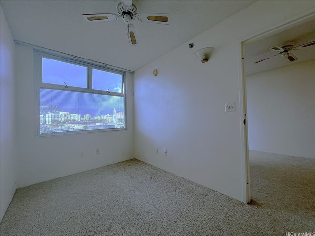 1448 Young Street 804, Honolulu, HI 96814