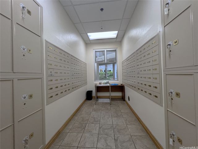 1448 Young Street 804, Honolulu, HI 96814