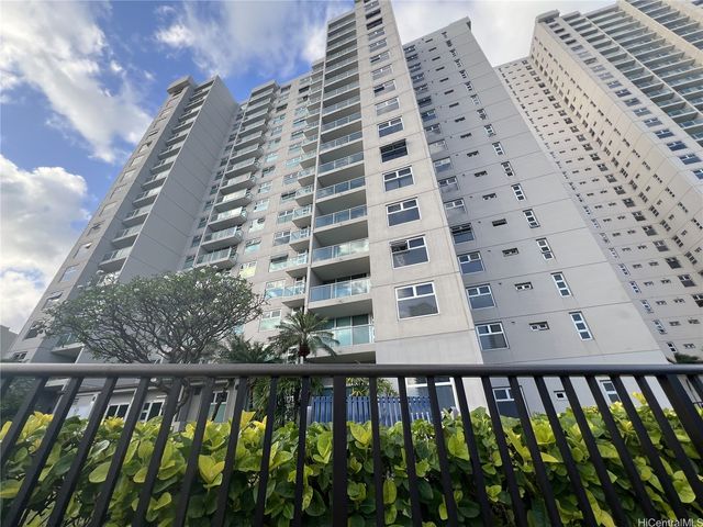 1448 Young Street 804, Honolulu, HI 96814