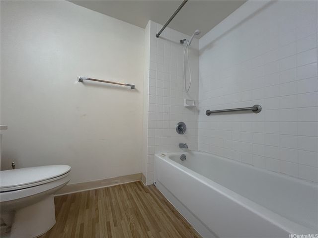 1448 Young Street 804, Honolulu, HI 96814