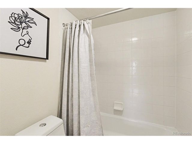 2227 Canyon Blvd A-211, Boulder, CO 80302