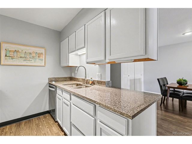 2227 Canyon Blvd A-211, Boulder, CO 80302