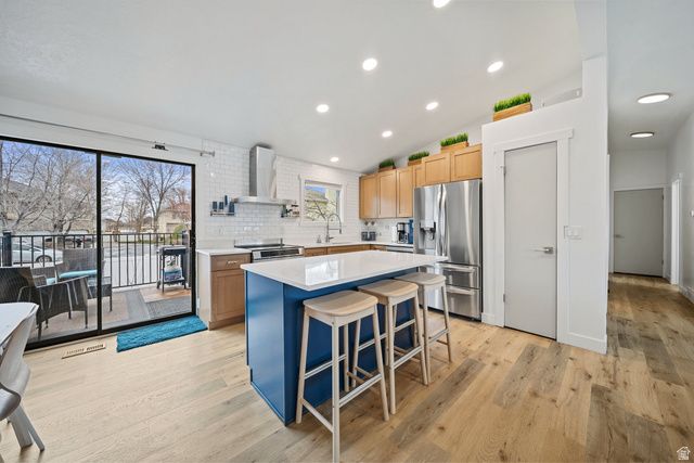 917 E 7865 S, Sandy, UT 84094