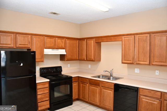 11322 Michelle Way, Hampton, GA 30228