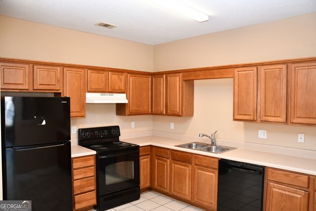 11322 Michelle Way, Hampton, GA 30228