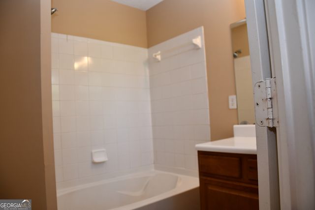 11322 Michelle Way, Hampton, GA 30228