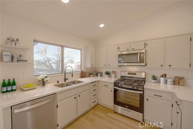 12192 Pacoima Road, Victorville, CA 92392