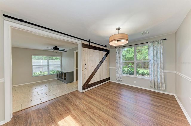 3138 WILLIAMSBURG STREET, Sarasota, FL 34231