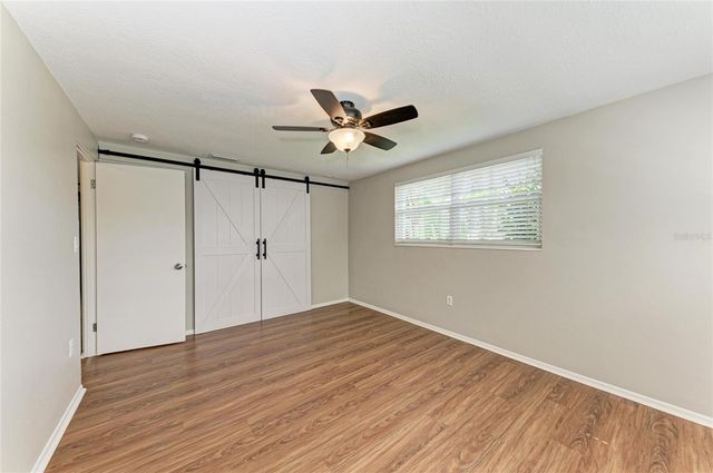 3138 WILLIAMSBURG STREET, Sarasota, FL 34231