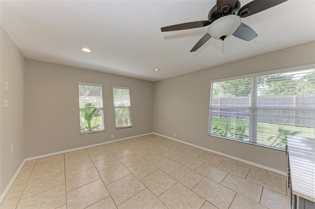 3138 WILLIAMSBURG STREET, Sarasota, FL 34231