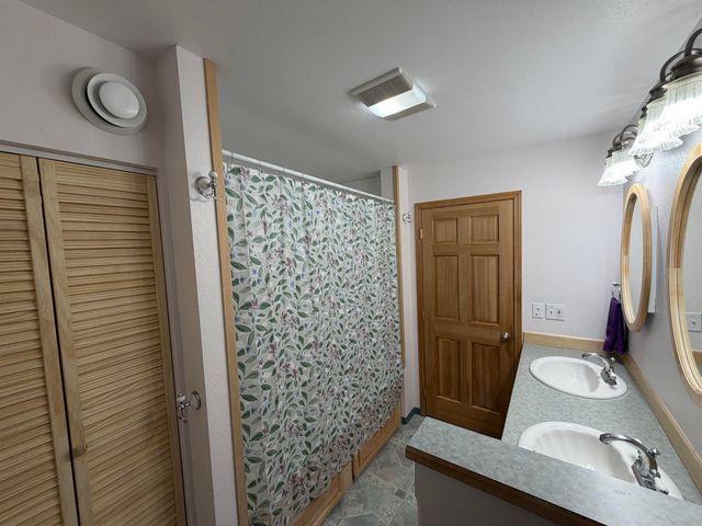 3012 CHINOOK DRIVE, Fairbanks, AK 99709