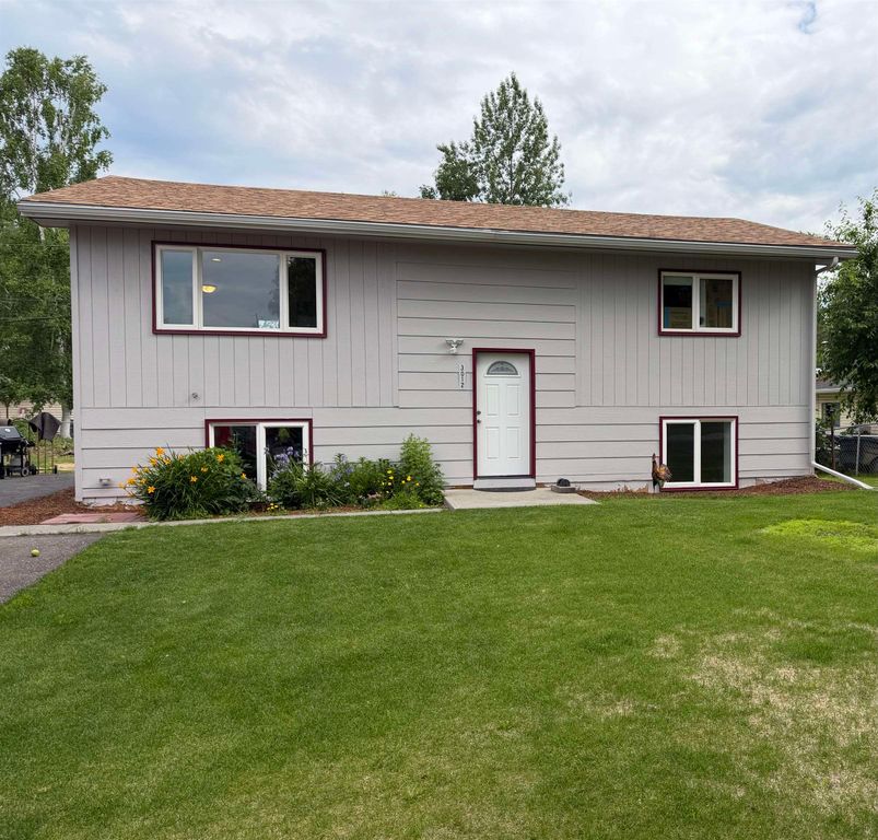 3012 CHINOOK DRIVE, Fairbanks, AK 99709