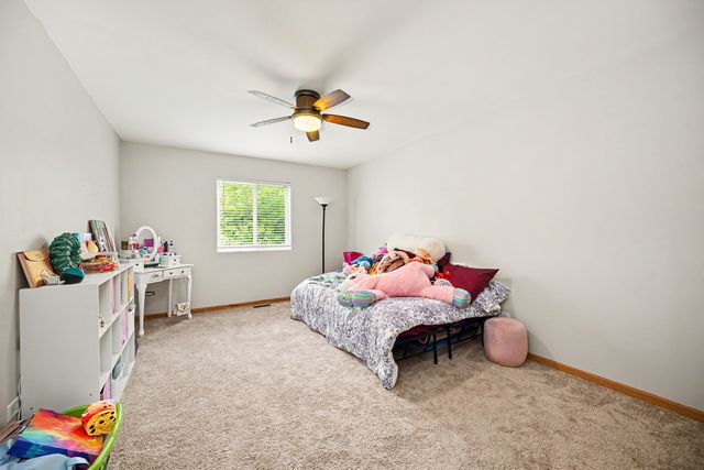 16623 Willow Walk Drive, Lockport, IL 60441