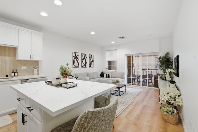 88 N Jackson Avenue 211, San Jose, CA 95116