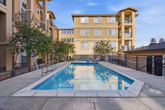 88 N Jackson Avenue 211, San Jose, CA 95116
