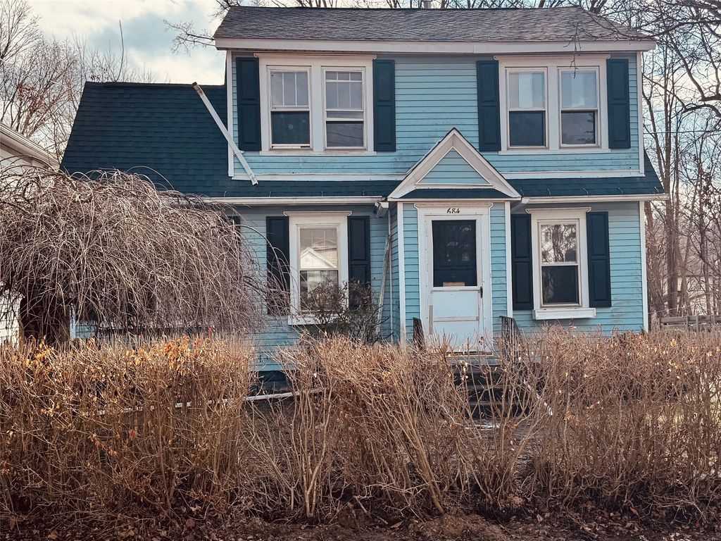 684 DAVENPORT Street, Meadville, PA 16335