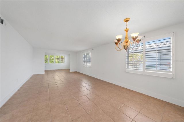 597 SPANISH DRIVE N 12, Longboat Key, FL 34228