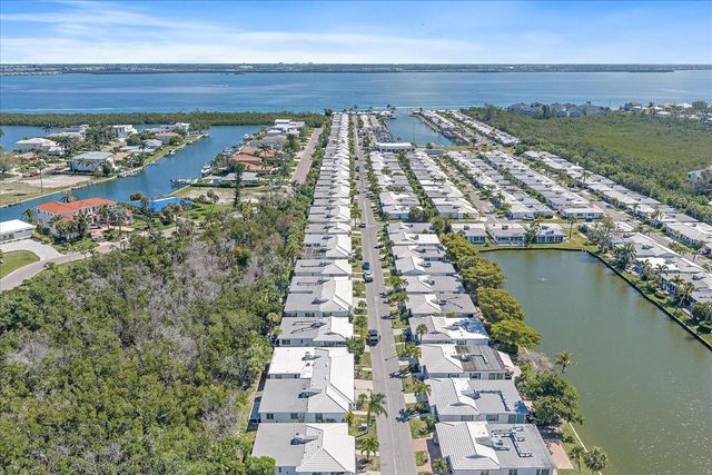 597 SPANISH DRIVE N 12, Longboat Key, FL 34228