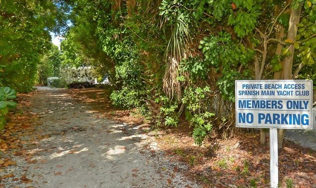 597 SPANISH DRIVE N 12, Longboat Key, FL 34228