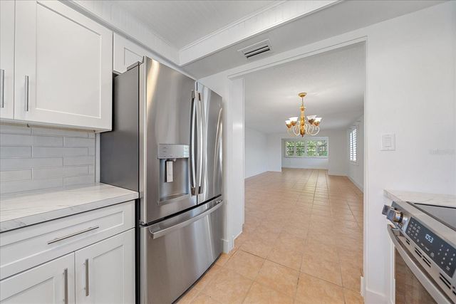 597 SPANISH DRIVE N 12, Longboat Key, FL 34228