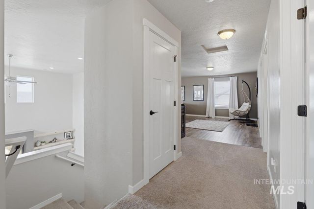 3812 E Rock Falls St, Nampa, ID 83686