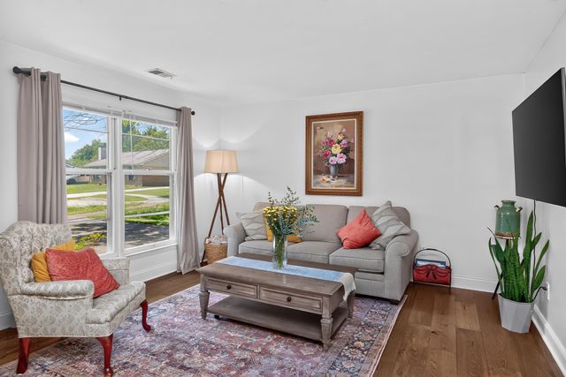 3301 Fields Court, Lexington, KY 40515