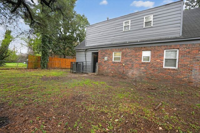 4646 APPLEGATE RD, Memphis, TN 38109